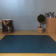 Hayatto的gif的gif-机の上の街