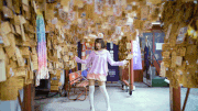 東京コスプレイ / TOKYO COSPLAY的gif的gif-絵馬とえなこ。Enako with a votive picture tablet.