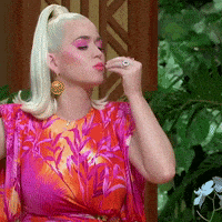 每日GIF(2020-04-28)的gif-Katy Perry Reaction GIF by Top Talent