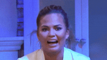 每日GIF(2020-04-28)的gif-Scared Freak Out GIF by The Meredith Vieira Show