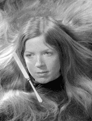 Bill Domonkos的gif的gif-Girl and a Knife