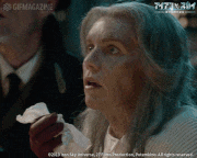映画「アイアン・スカイ／第三帝国の逆襲」【公式】的gif的gif-ありえない、、、！