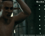 映画「暁に祈れ」【公式】的gif的gif-なんてことを！