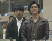 土曜ドラマ9「神酒クリニックで乾杯を」【公式】的gif的gif-お辞儀