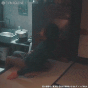 映画『ごっこ』【公式】的gif的gif-疲れた①