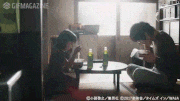 映画『ごっこ』【公式】的gif的gif-城宮とヨヨ子、秘密を抱えた親子。