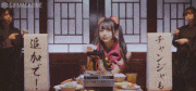 わーすた【公式】的gif的gif-三品瑠香「チャンジャも追加で！」