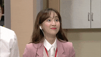 每日GIF(2020-05-02)的gif-Saturday Night Live Laughing GIF by E! Online Asia