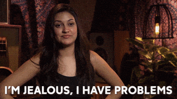 每日GIF(2020-05-09)的gif-Im Jealous Listen To Your Heart GIF by The Bachelor