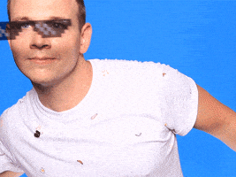 每日GIF(2020-05-17)的gif-Hell Yeah Happy Dance GIF by Originals