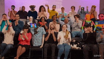 每日GIF(2020-05-18)的gif-Clapping Applause GIF by Originals