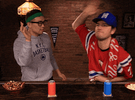 每日GIF(2020-05-18)的gif-High Five Sports Bar GIF by Originals