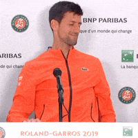 每日GIF(2020-05-23)的gif-novak djokovic sport GIF by Roland-Garros