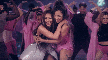 每日GIF(2020-05-23)的gif-Ariana Grande Rain On Me GIF by Lady Gaga