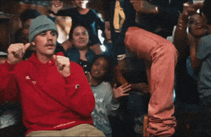 每日GIF(2020-05-25)的gif-Intentions Dancing GIF by Justin Bieber