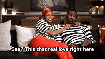 每日GIF(2020-06-13)的gif-Valentines Day Love GIF by VH1