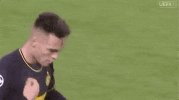 每日GIF(2020-07-29)的gif-Champions League Football GIF by UEFA
