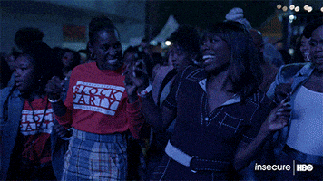 每日GIF(2020-07-29)的gif-High Five Issa Rae GIF by Insecure on HBO