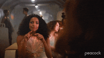 每日GIF(2020-08-01)的gif-Kylie Bunbury Heart GIF by PeacockTV