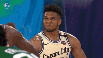 每日GIF(2020-08-01)的gif-Milwaukee Bucks GIF by NBA