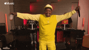 每日GIF(2020-08-04)的gif-Happy Hip Hop GIF by Apple Music