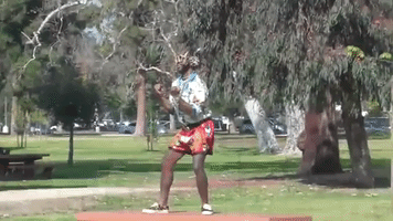 每日GIF(2020-08-11)的gif-Dance Grinding GIF by Jazz Memes