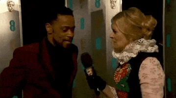 每日GIF(2020-08-14)的gif-Red Carpet Dancing GIF by BAFTA