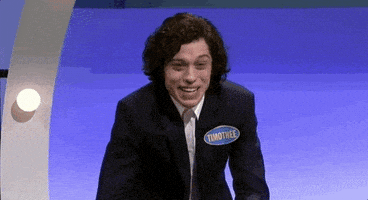 每日GIF(2020-08-16)的gif-Im So Cute Pete Davidson GIF by Saturday Night Live