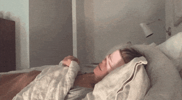 每日GIF(2020-08-23)的gif-Kristen Wiig What GIF by Saturday Night Live