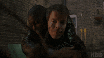每日GIF(2020-08-28)的gif-Michaela Coel Hug GIF by HBO