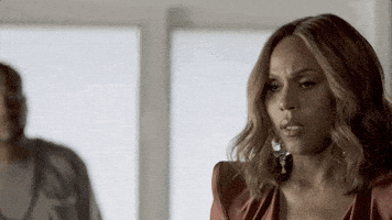 每日GIF(2020-08-29)的gif-Deborah Cox Wtf GIF by BET Plus