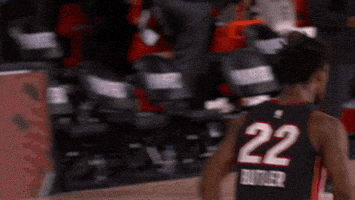 每日GIF(2020-09-05)的gif-Miami Heat Chest Bump GIF by NBA