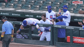 每日GIF(2020-09-06)的gif-Clap Clapping GIF by Marquee Sports Network