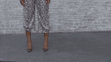 每日GIF(2020-09-10)的gif-Serena Williams GIF by S by Serena