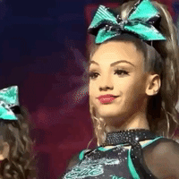 每日GIF(2020-09-14)的gif-Sassy Meme GIF