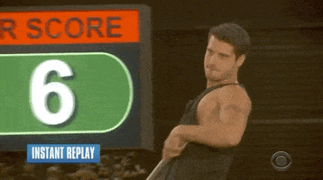 每日GIF(2020-09-28)的gif-Peek Creeping GIF by Big Brother