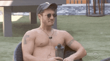 每日GIF(2020-09-28)的gif-Cringe Cringing GIF by Big Brother