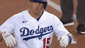 每日GIF(2020-10-03)的gif-Shaking Lets Go GIF by MLB