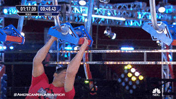 每日GIF(2020-10-09)的gif-Nbc Hanging GIF by Ninja Warrior