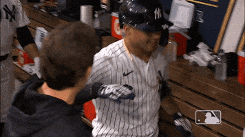 每日GIF(2020-10-10)的gif-Major League Baseball GIF by MLB