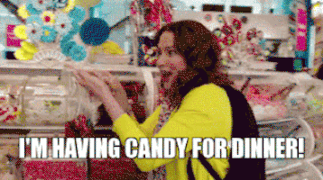每日GIF(2020-10-13)的gif-Halloween Candy GIF
