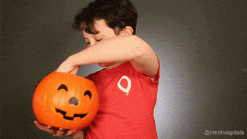 每日GIF(2020-10-24)的gif-Trick Or Treat Reaction GIF by Children's Miracle Network Hospitals