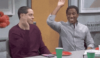 每日GIF(2020-11-02)的gif-Snl Laughing GIF by Saturday Night Live