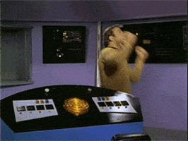 每日GIF(2020-11-11)的gif-Angry Star Trek GIF