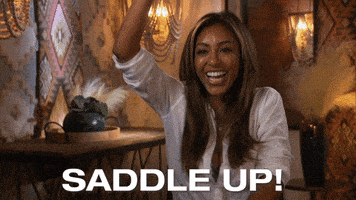 每日GIF(2020-11-16)的gif-Abc Saddle Up GIF by The Bachelorette