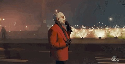 每日GIF(2020-11-23)的gif-The Weeknd GIF by AMAs
