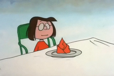 每日GIF(2020-11-25)的gif-Charlie Brown Thanksgiving GIF by Peanuts