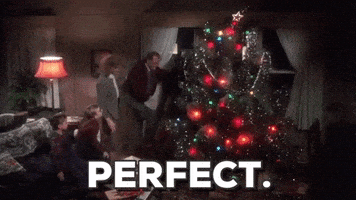 每日GIF(2020-12-10)的gif-Christmas Tree GIF by filmeditor