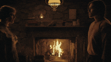 每日GIF(2020-12-13)的gif-Willow Holding Hands GIF by Taylor Swift
