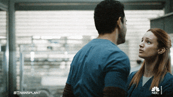 每日GIF(2020-12-24)的gif-Doctors Hug GIF by NBC